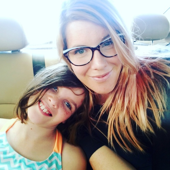 Meet your Posher: Janey - Picture 8 of 8